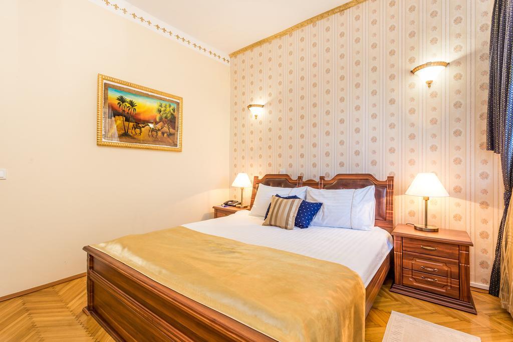 Villas Arbia - Margita Beach Hotel Banjol ภายนอก รูปภาพ